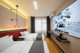 Quanju Boutique Hotel (Guangzhou Baiyun Station Baixin Plaza)