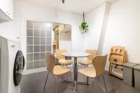 epilogue hotel 202 - Apartments