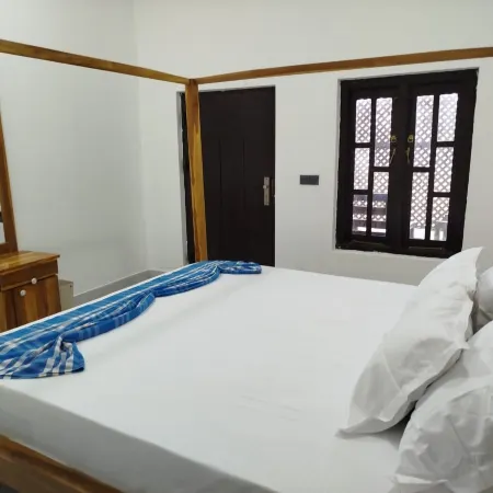 Salt & Sand Resort Hotels in Arugam