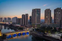 Gleam Lanfeng Scenic Hotel (Lianjiang Park) - 3-Star