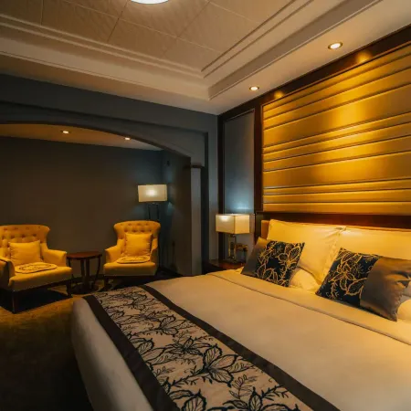 ZUCHI HOTEL