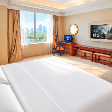 Jingfang E-Sports Hotel (Yancheng Binhai Qingshui Lake Park)
