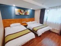 Beibei Holiday Hotel (Harbin Central Street store)
