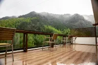 Yunshanying B&B (Tianzhushan Scenic Area Branch) - Mountain view