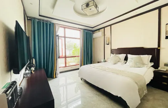 普定通源經典商務酒店