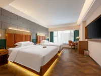 James Joyce Coffetel (Jinan Luneng Guihe Lingxiucheng Wangyue Road) Hotels in Jinan