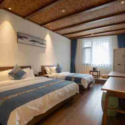 Floral Hotel Jingdezhen Shijie Qianye(People's Square Yuyao Factory Ancient Kiln) Rooms