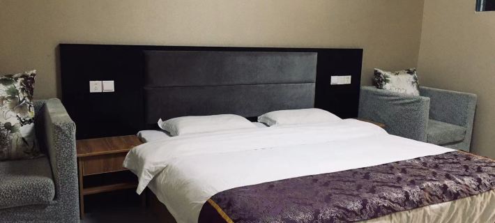Shengyang Hotel, Jixian Отели в г. Лусянь