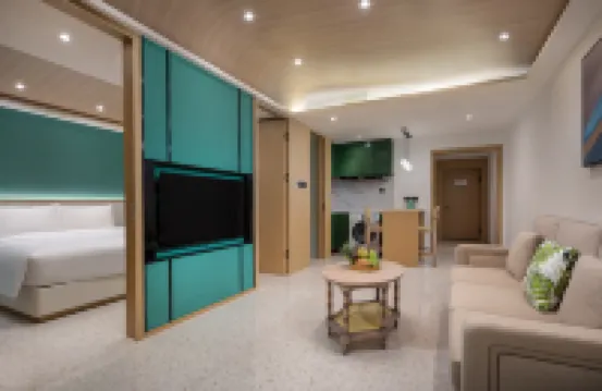 Wanda YI, Suite Xishuangbanna