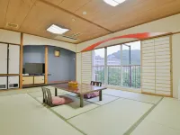 Yataro Hotels near Sofukuji Temple