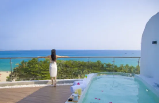 Pearl River Garden Hotel  Sanya