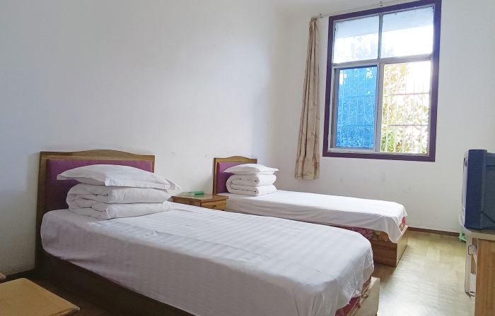 Household Hotel