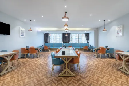 Borrman Hotel (Shaodong High-speed Railway Station International Business City) Отели в г. Шаодун