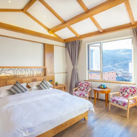 Yuexi A'xia Manor Hotel