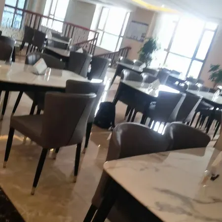 Song Nanruijing Business Hotel