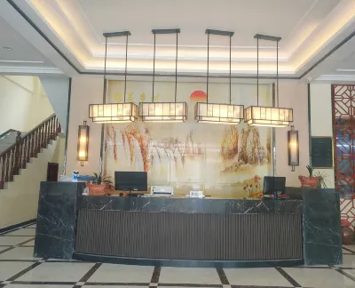 Badong Yinhao Village Hotel