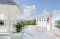 Lingshui Qianyu Qianxun Seaview Holiday B&B (Qingshuiwan Lighthouse Branch) Hotels near Clear Water Bay Resort District