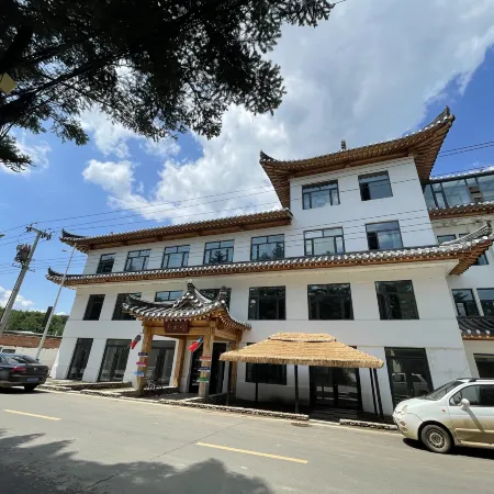 Lihuachuan Grand Hotel Отели в г. Лунцзин