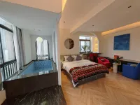 INisle|Skyview Hotel&Bar