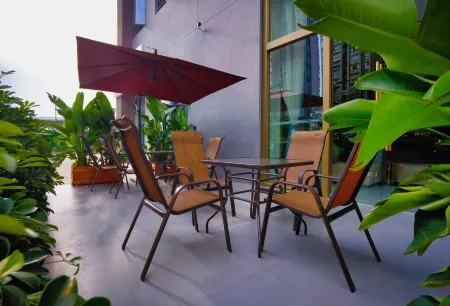 AIDIER Hotel Отели рядом с достопримечательностью «Yuewang Tower»