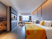 Atour Hotel Wuhan university Bayi Road Hotels near Dong Hu Lake