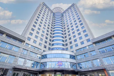 Mandu Hotel