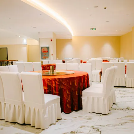 Shilin Hotel