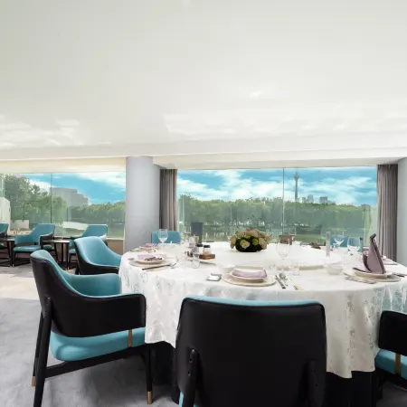 Crystal Palace Hotel Отели рядом с достопримечательностью «Стадион Тяньцзиня»