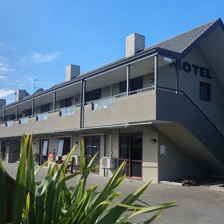 Airways Motel Отели рядом с достопримечательностью «Конференц-центр Tait Technology Centre»