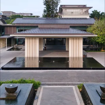 Zhongshan Hot Spring Hotel (Central Park)