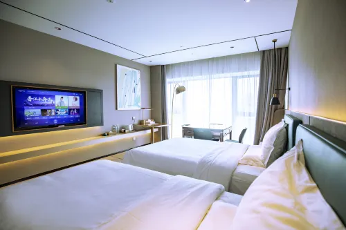 Changzhi Mingde Hotel (Chenghuang Temple Square)