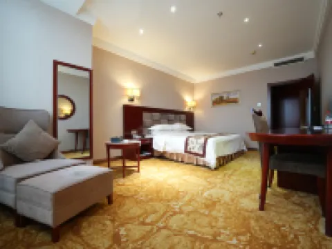 Quanjun Hotel Hotel di Dawu