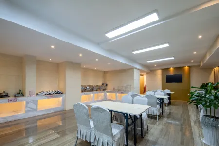 Hotel Smart Place Willon Отели рядом со станцией Enping Railway Station