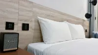 أداجيو دابينج باي