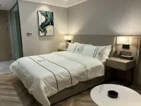 Yingyue Hotel