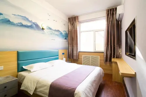 Zhirong Hotel (Taiyuan Station West Square Subway Station) - 2 звезды