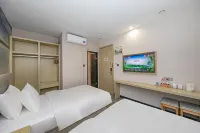 Mulan Hotel (Fuzhou Sanfang Qixiang Provincial Hospital Subway Station Store) - 2-Star