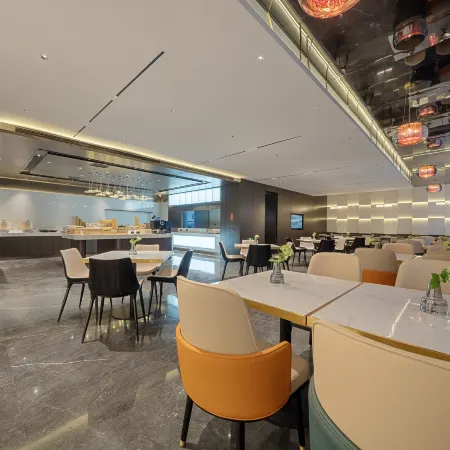 Atour Hotel Tianchang Qianqiu Avenue Bus Terminal Center