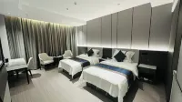 Dongyi Hotel (Pishan Railway Station Branch) Hotels in Pishan
