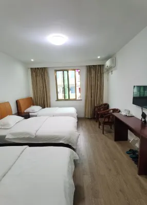 Ningbo Lu Ting Business Hotel Hotel in zona Siqin Pavilion (Tangguan Section)