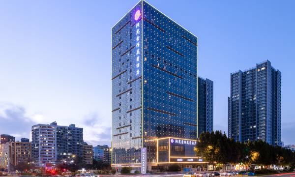 Grand Mercure Jinan Sunshine