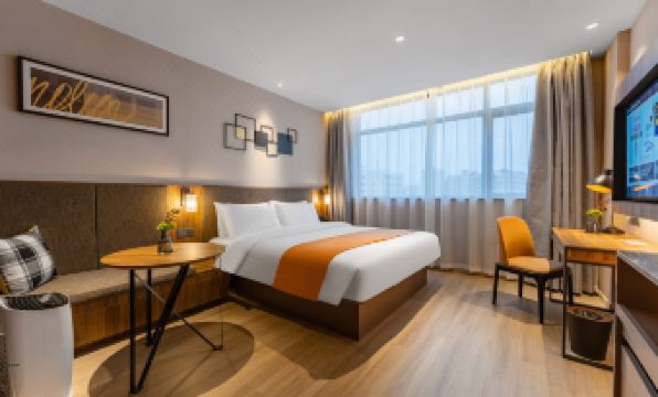 Homeinn Plus Hotel (Chaozhou  People's Square)