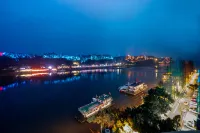 Jiangshang Lingyun · Qingwan Hotel (Zhanggong Bridge Shangzhongshun Gourmet Street) - Romantic