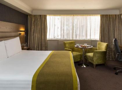 Bonnington Hotel & Leisure Centre