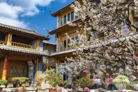 A-Jun And His Friends Entry Luxury Sunshine Garden Courtyard 수허구전/속하고진 호텔