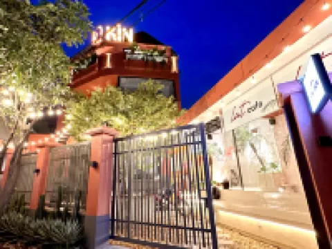 KIN WANDER TRUNG SƠN Các khách sạn gần Đại Học RMIT Nam Sài Gòn