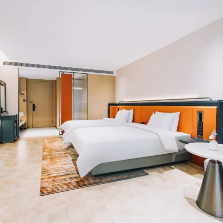 H Crystal Hotel (Gaoping Sanguan Center Yandi Park)