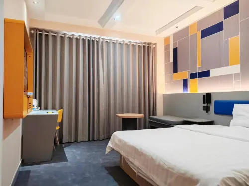 7Days Inn Chain Hotel (Yulin Guangji Building) - parkir