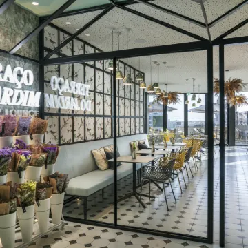 Vincci Bonjardim Hotels near Trindade Metro Station