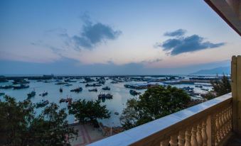 Home stay for LaoZhang and his friends in Nan'ao